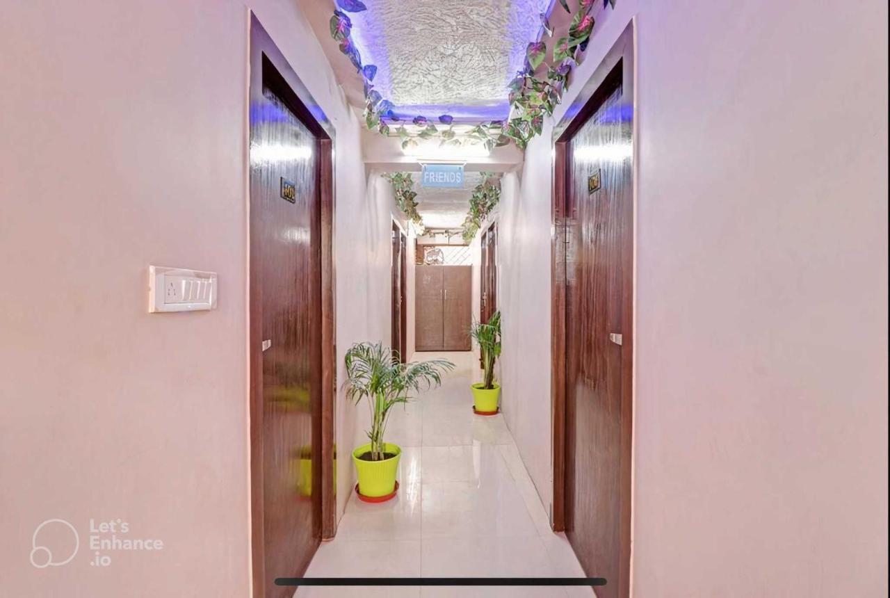 Hotel O Bottom Inn Дехрадун Екстериор снимка